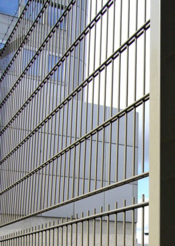 Double Panel �it